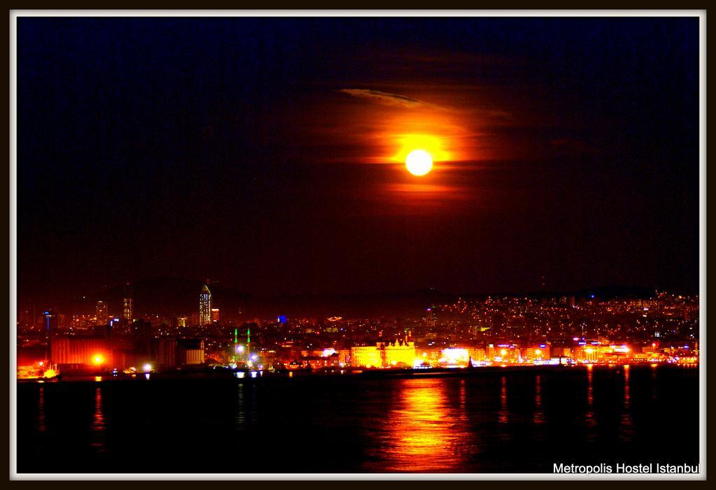 Metropolis Hostel & Guest House Istanbul Exteriör bild